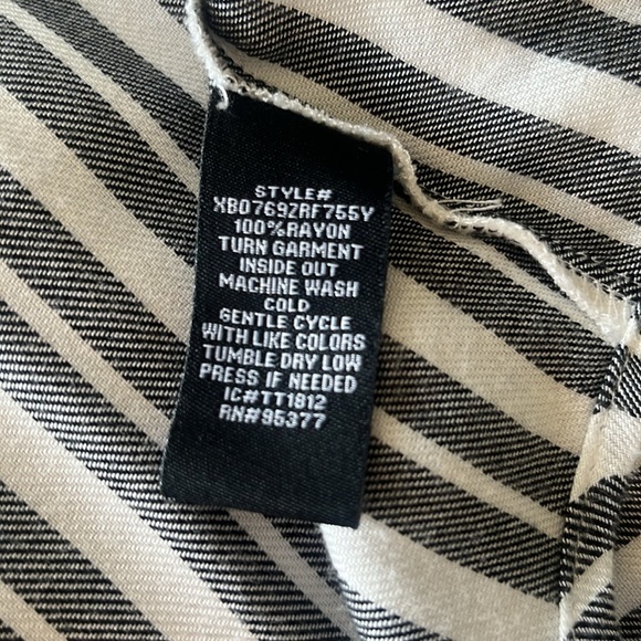 Sanctuary Womens Tomboy Shirt Gray Striped - Picture 5 of 7